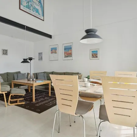 Pet Friendly In With House A Panoramic View *